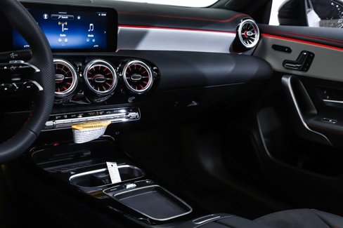 New 2025 Mercedes-Benz CLA 250 4MATIC image 14