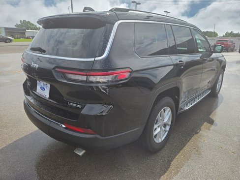 Used 2021 Jeep Grand Cherokee L Laredo w/ Luxury Tech Group I image 4