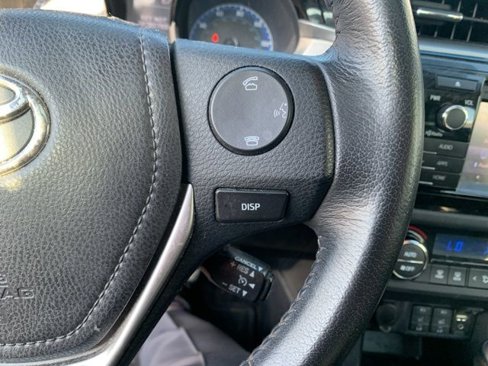 Used 2016 Toyota Corolla S Premium image 19