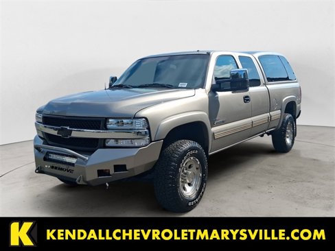 Used 2002 Chevrolet Silverado 2500 LT w/ Off-Road Skid Plate Pkg image 1
