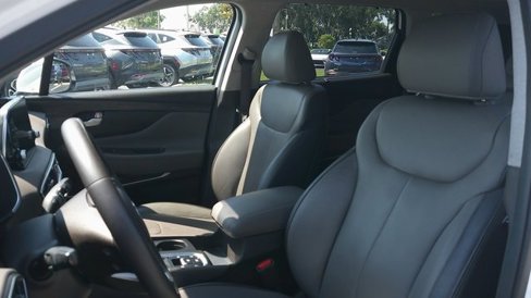 Used 2020 Hyundai Santa Fe Limited image 5