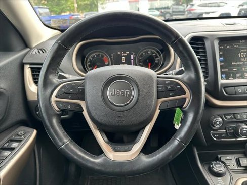 Certified 2018 Jeep Cherokee Latitude image 7