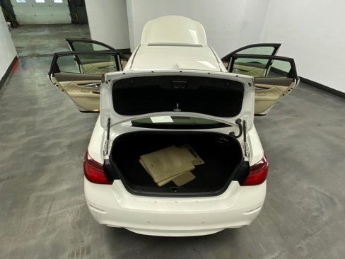 Used 2016 INFINITI Q70 L 3.7 image 51