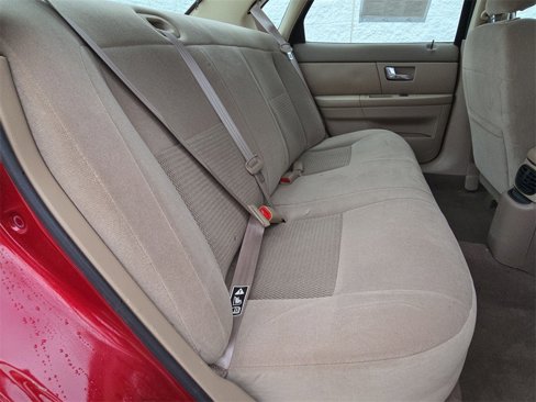 Used 2003 Ford Taurus SE image 28