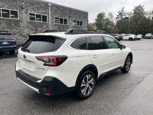 Used 2020 Subaru Outback Limited image 7