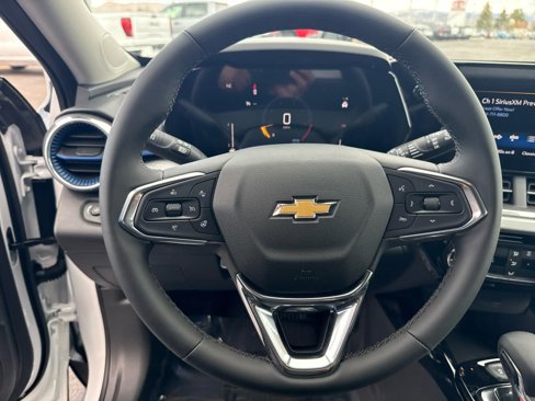 New 2025 Chevrolet Trax LT w/ LT Convenience Package image 13