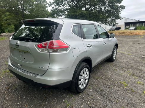 Used 2015 Nissan Rogue S image 5