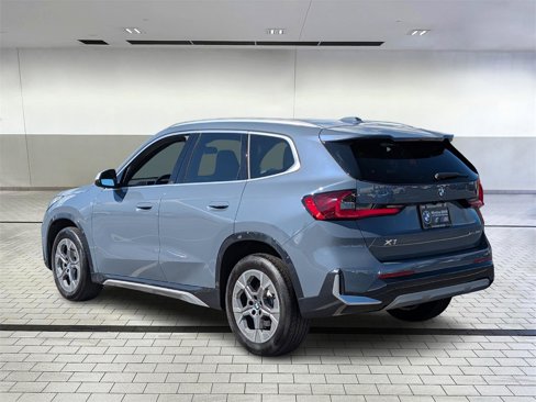 Used 2023 BMW X1 xDrive28i image 3