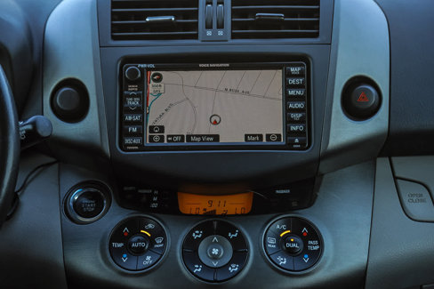 Used 2011 Toyota RAV4 Limited image 13