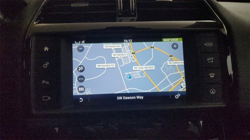 Used 2017 Jaguar XE Premium image 20