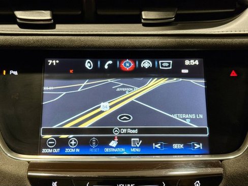 Used 2017 Cadillac XT5 Platinum image 11
