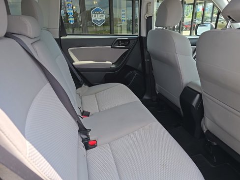 Used 2015 Subaru Forester 2.5i Premium image 17