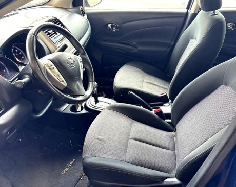 Used 2018 Nissan Versa SV image 5
