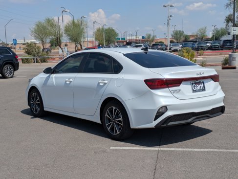 Certified 2024 Kia Forte LXS w/ LXS Technology Package image 3