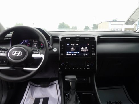 Used 2024 Hyundai Tucson SEL image 11