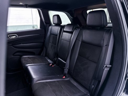 Used 2019 Jeep Grand Cherokee Altitude image 22