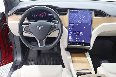 Used 2021 Tesla Model X Long Range image 13