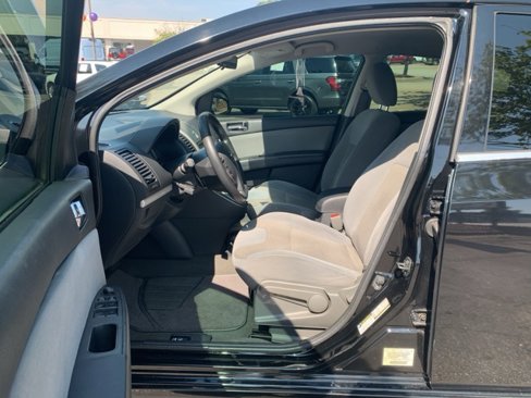 Used 2010 Nissan Sentra 2.0 SR image 10