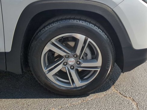 Used 2020 GMC Terrain SLT w/ Preferred Package image 10