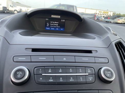 Used 2017 Ford Escape SE image 20