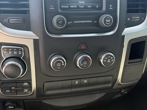 Used 2019 RAM 1500 Classic SLT image 25