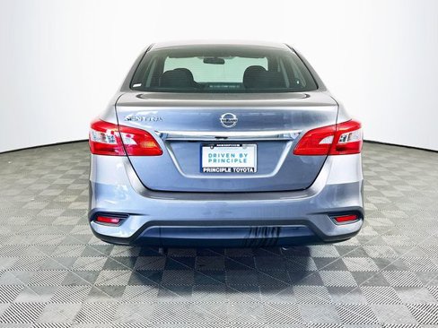 Used 2019 Nissan Sentra S image 7