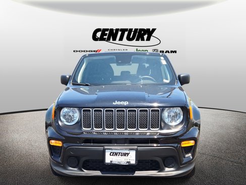 Used 2023 Jeep Renegade Latitude image 9
