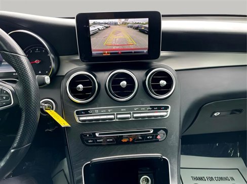 Used 2019 Mercedes-Benz GLC 300 image 17