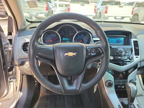 Used 2016 Chevrolet Cruze LS image 15
