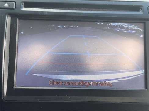 Used 2012 Toyota Camry image 26