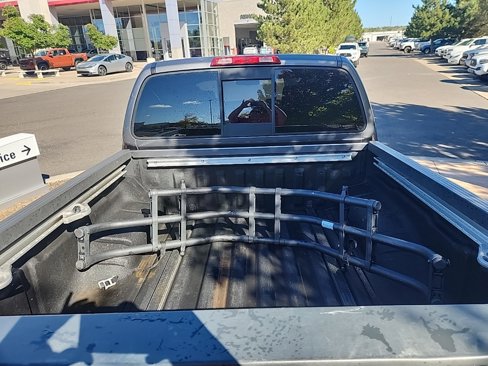 Used 2021 Nissan Frontier SV w/ Midnight Edition Floor Mats image 7