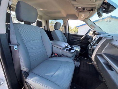 Used 2015 RAM 1500 Express image 16
