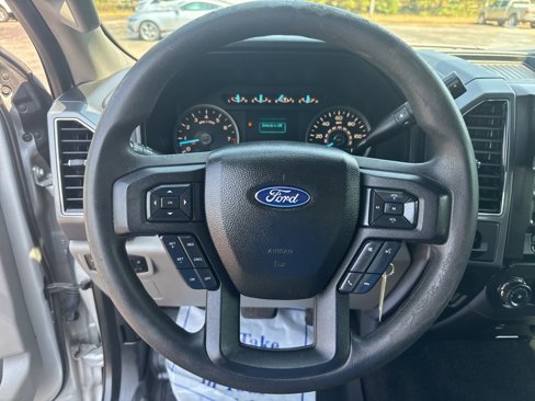 Used 2018 Ford F150 XLT image 5