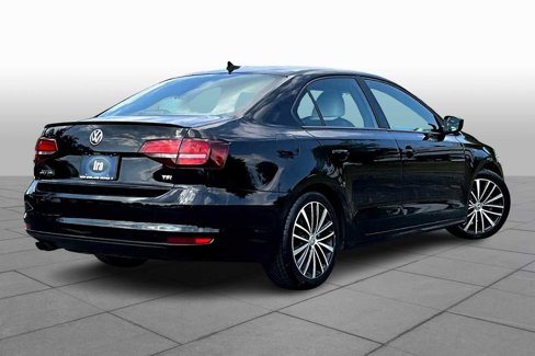 Used 2016 Volkswagen Jetta Sport image 10