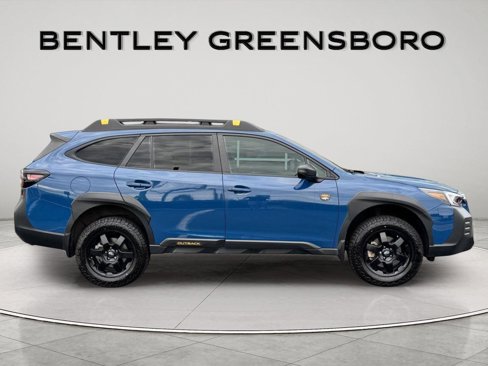 Used 2022 Subaru Outback Wilderness image 8