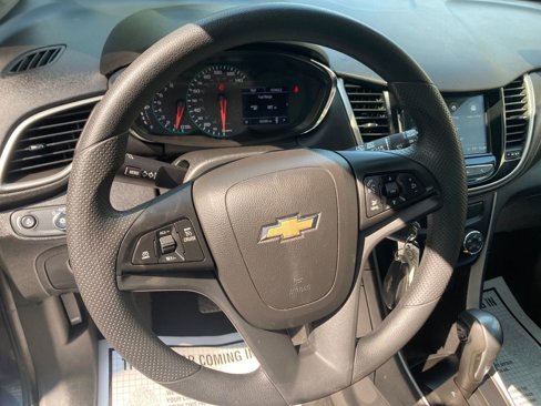 Used 2019 Chevrolet Trax LT w/ LPO, Protection Package image 17