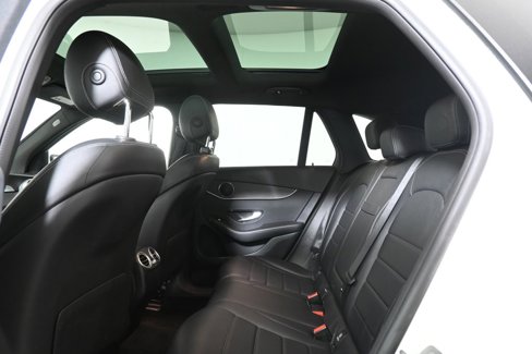 Used 2021 Mercedes-Benz GLC 300 4MATIC image 32