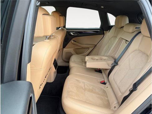 Used 2019 Porsche Macan image 13