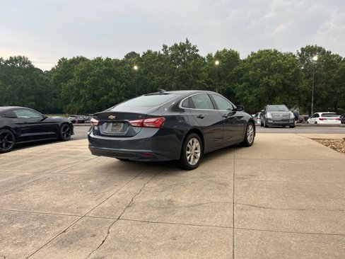 Used 2020 Chevrolet Malibu LT image 3
