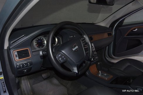 Used 2010 Volvo XC70 3.2 image 11