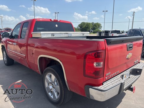 Used 2011 Chevrolet Silverado 1500 LT w/ Texas Edition image 9
