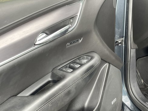 Used 2019 Cadillac XT5 Luxury image 14