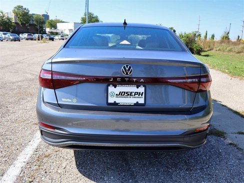 New 2025 Volkswagen Jetta Sport image 4