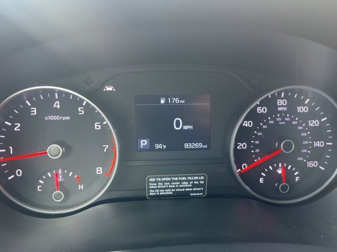 Used 2020 Kia Sportage LX image 39