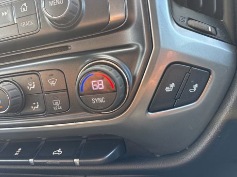 Used 2018 Chevrolet Silverado 1500 LT w/ All Star Edition image 32