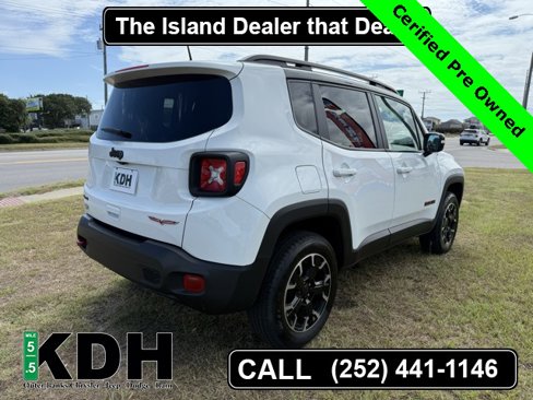 Certified 2023 Jeep Renegade Trailhawk image 7