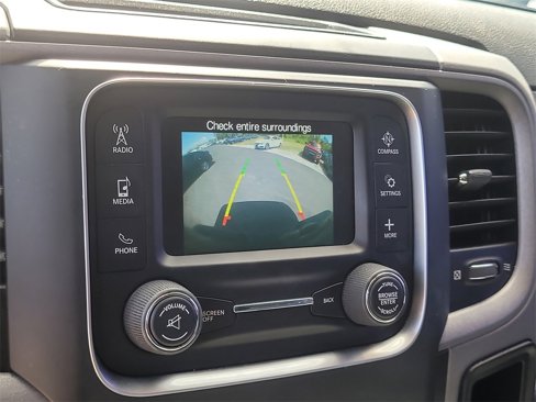 Used 2018 RAM 1500 Express image 18