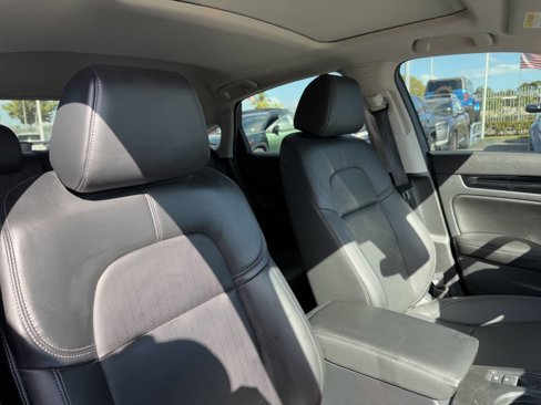 Used 2024 Honda Civic EX-L image 18