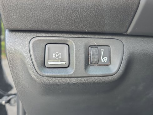 Used 2021 GMC Acadia SLT w/ Elevation Edition image 26