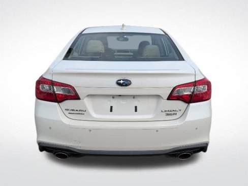 Used 2018 Subaru Legacy 3.6R Limited image 5